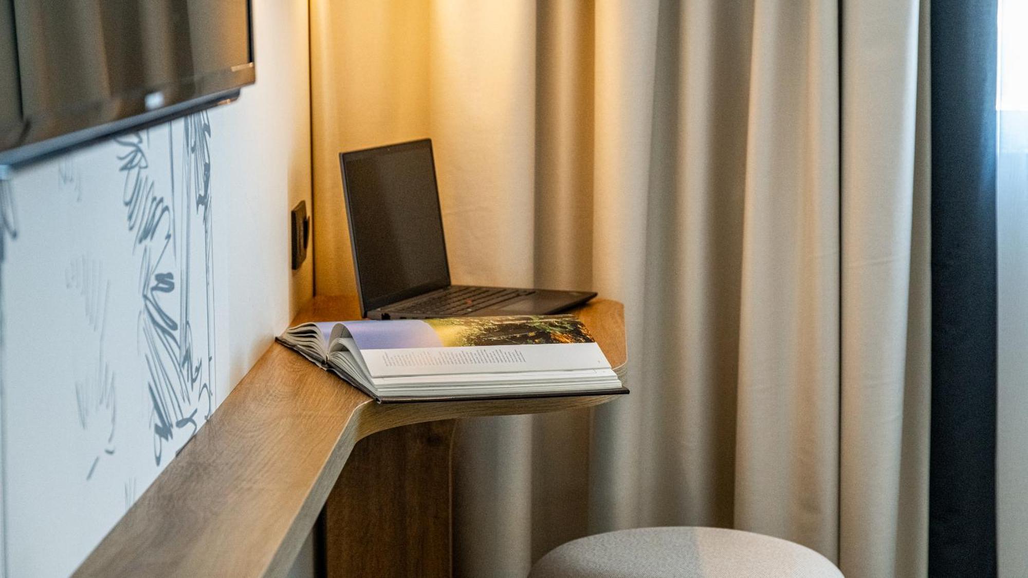 Mercure Beaune Centre Hotel 4*